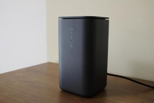 ホームルーターも固定回線の代わりとして使える