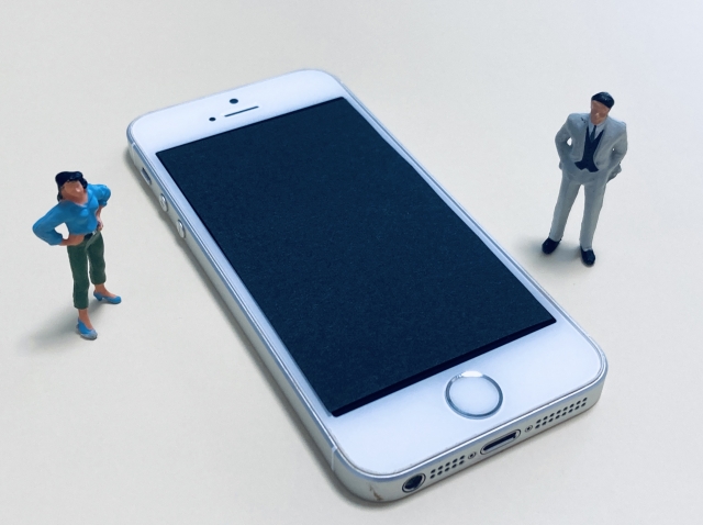 Wi-Fiに接続できているのにスマホが圏外になるのはなぜ？原因と対処法について解説！